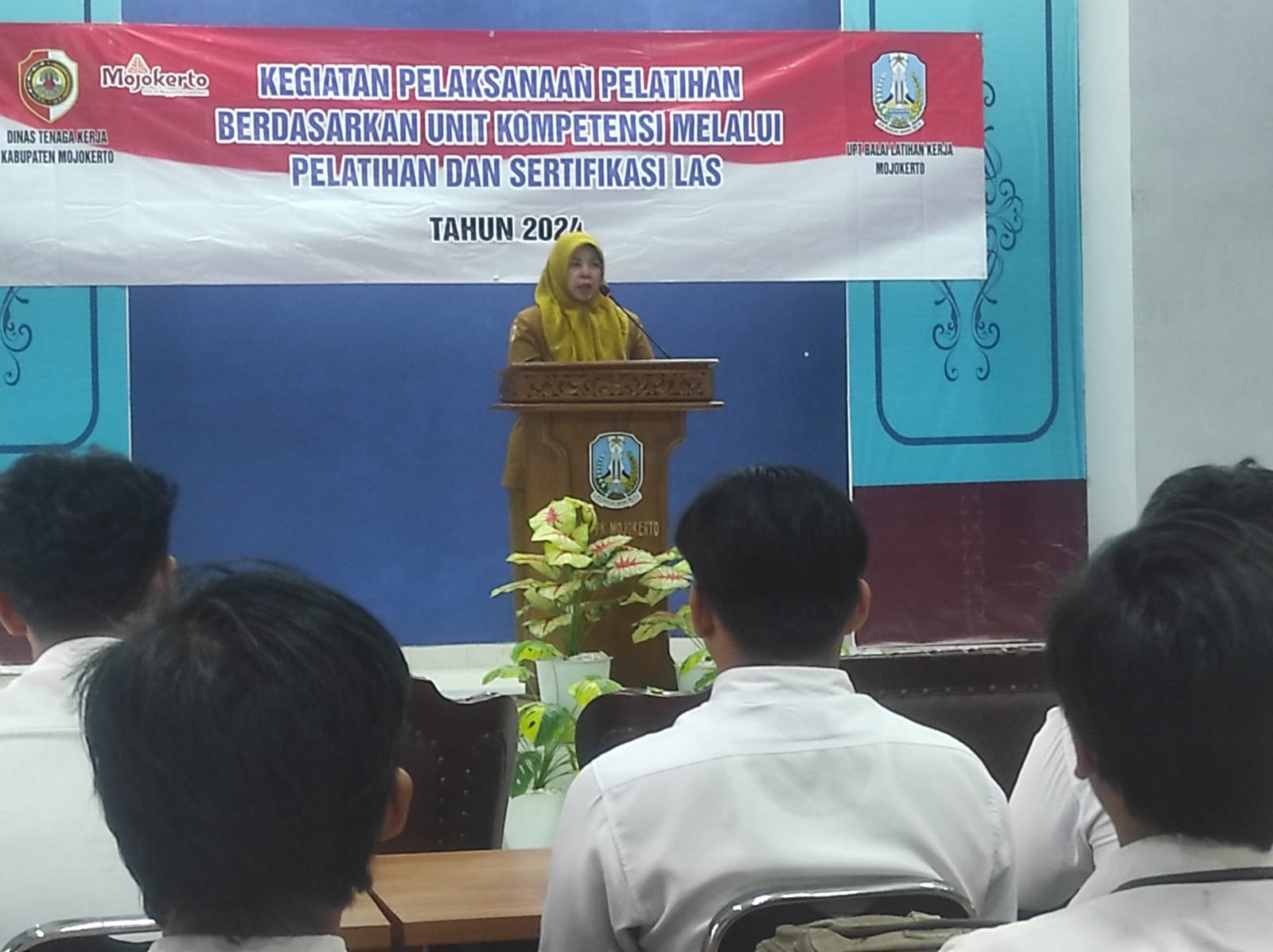 Pembukaan Pelatihan dan Sertifkasi Las